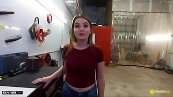 Pov Video Of A Teen Getting Fucked By A Mechanic For Money