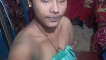 Desi Girl'S Self-Shot With Big Nipples And Boobs