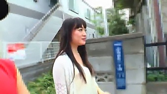 G-Cup妻子serika Shirokane在色情视频中的第一次亮相~丰满妻子的回忆