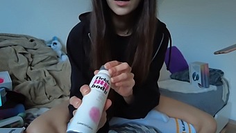 用成人玩具打开礼物